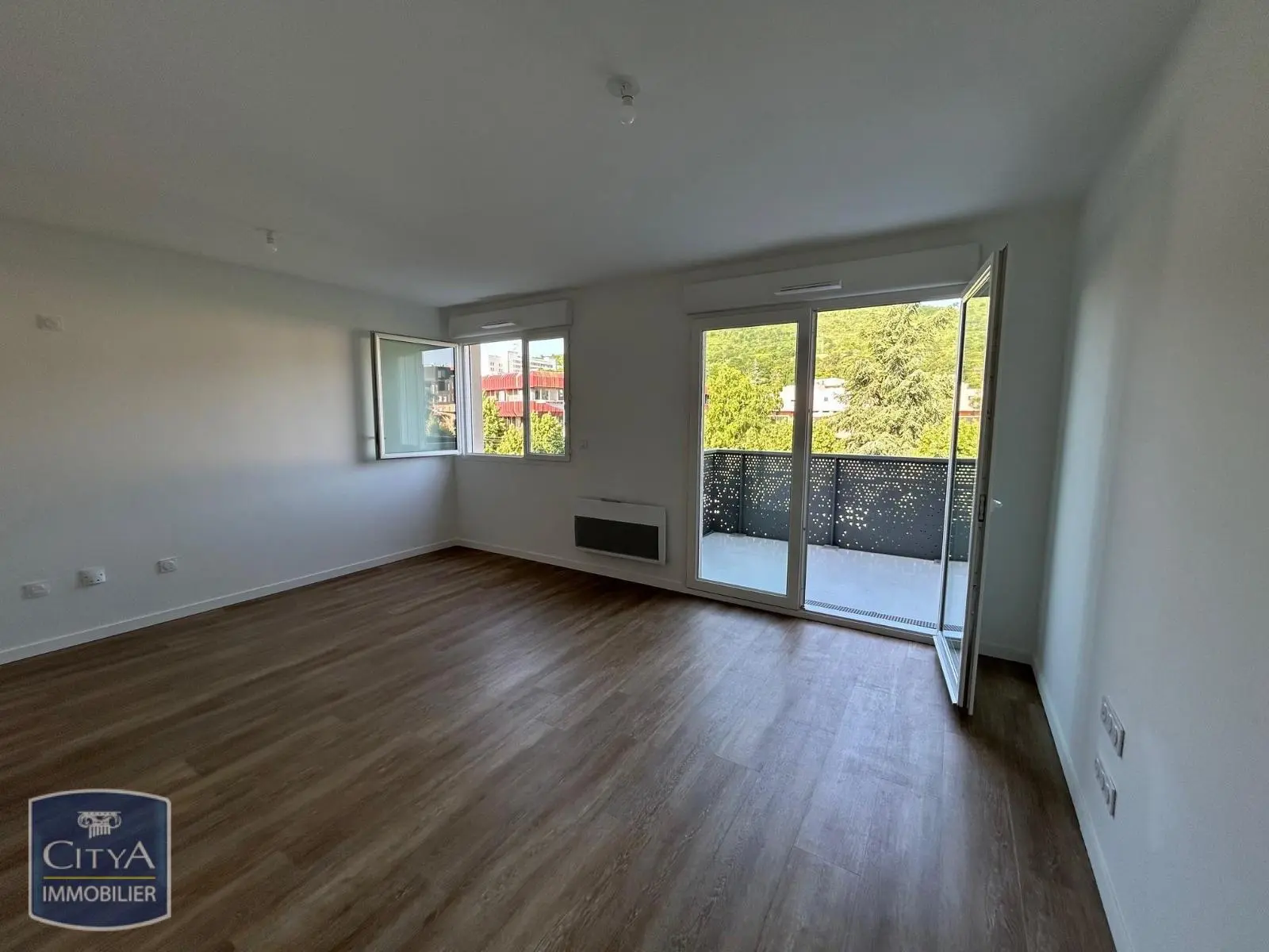 Photo 2 Appartement 1 pièce 30.49m²