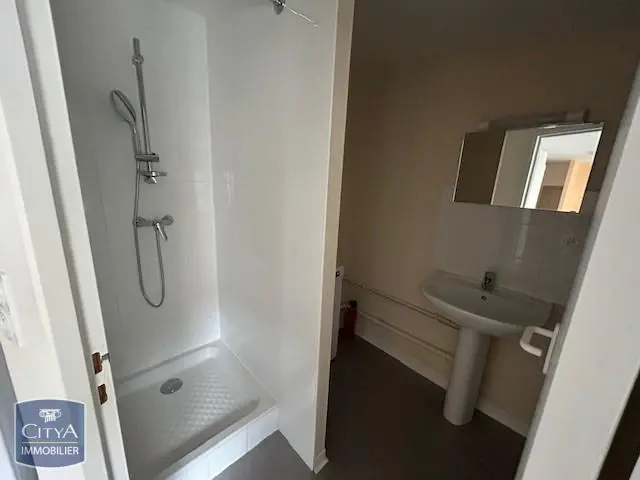 Photo 4 Appartement 1 pièce 23.48m²