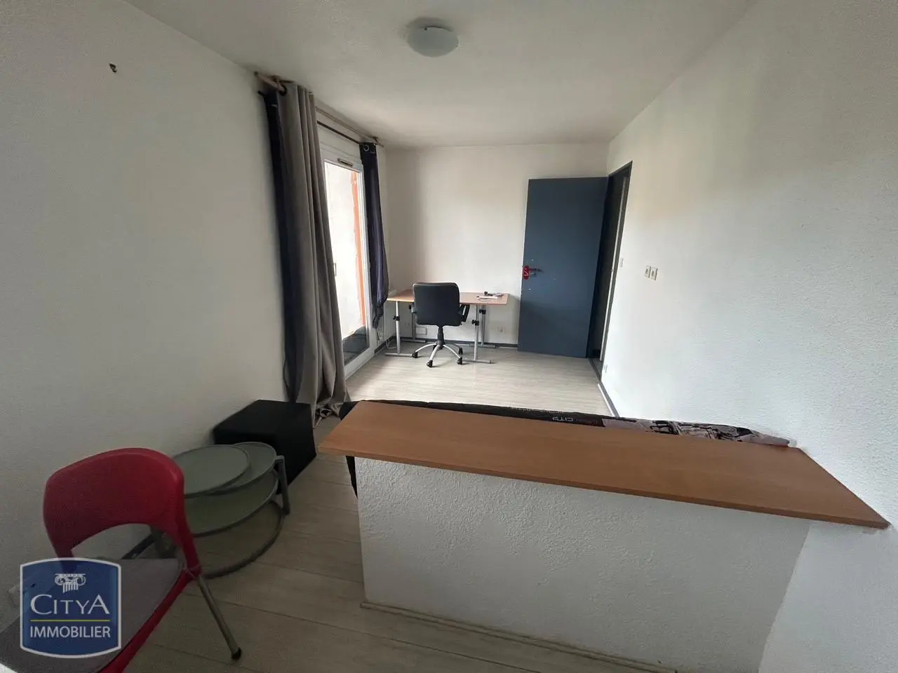 Photo 1 Appartement 1 pièce 23.33m²