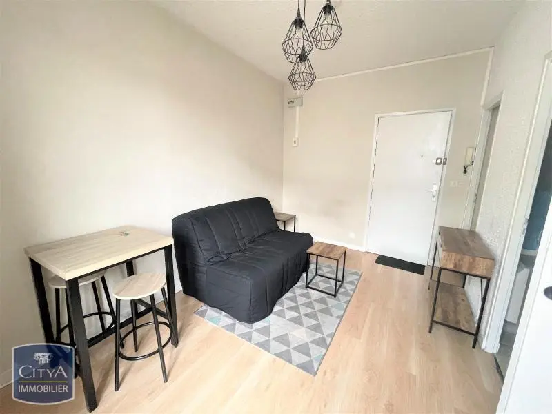Photo 2 Appartement 1 pièce 17.92m²