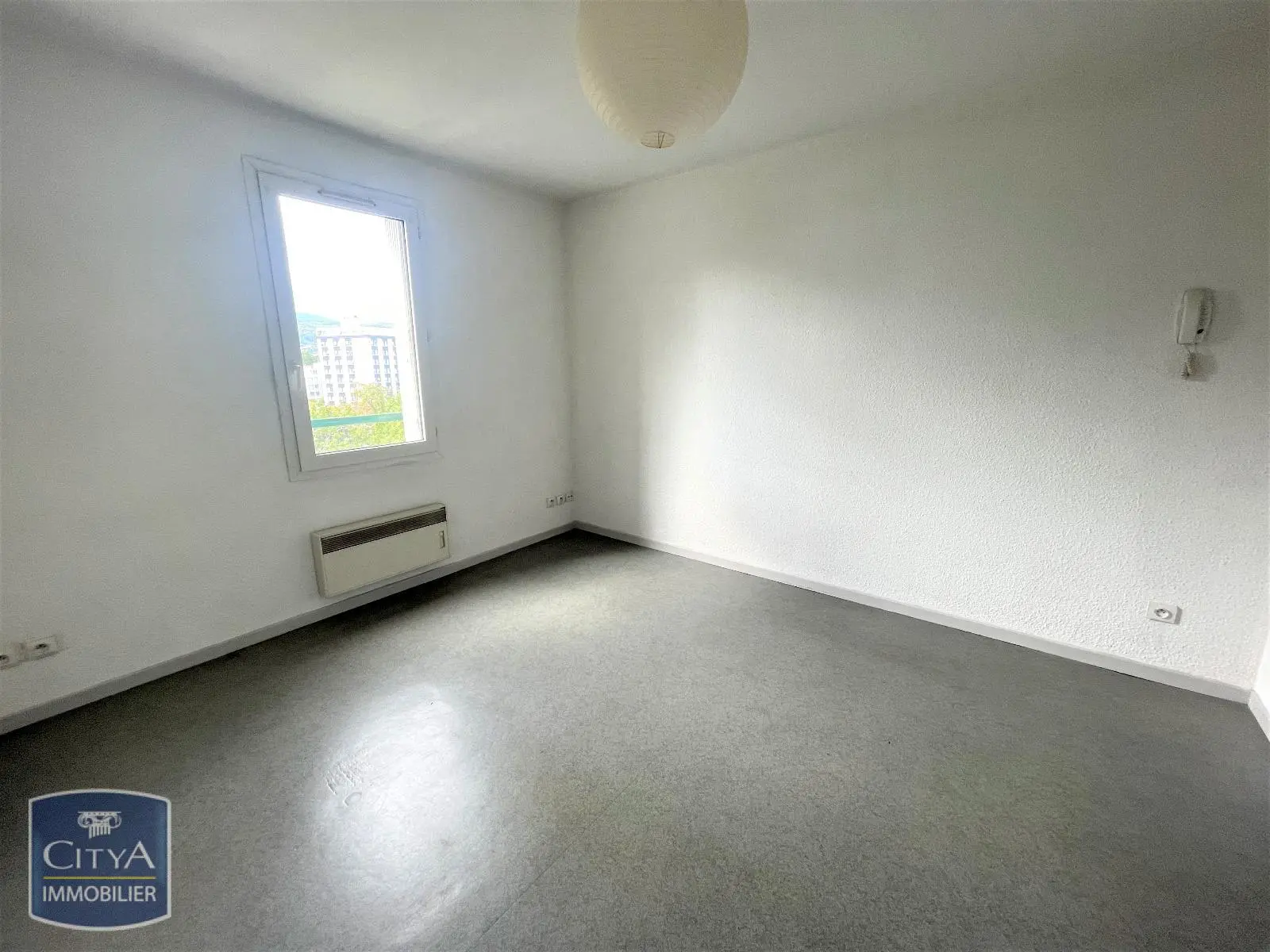 Photo 3 Appartement 1 pièce 18.37m²
