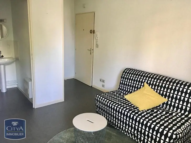 Photo 3 Appartement 1 pièce 18.84m²