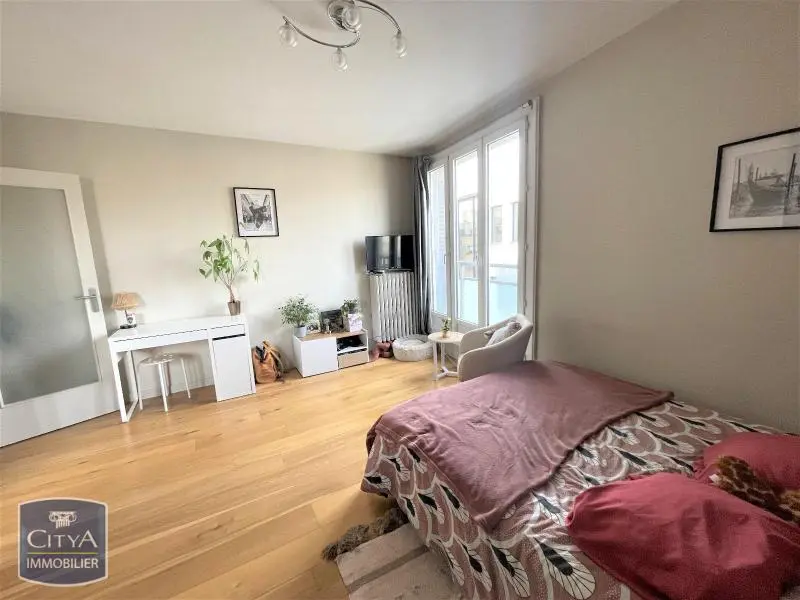 Photo 3 Appartement 1 pièce 30.67m²