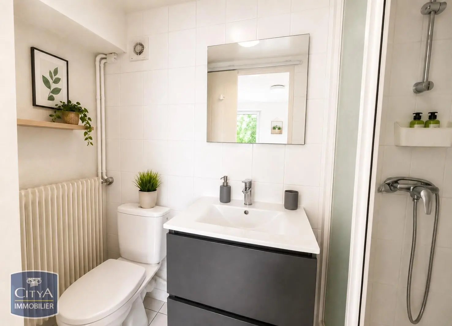 Photo 3 Appartement 1 pièce 10.28m²