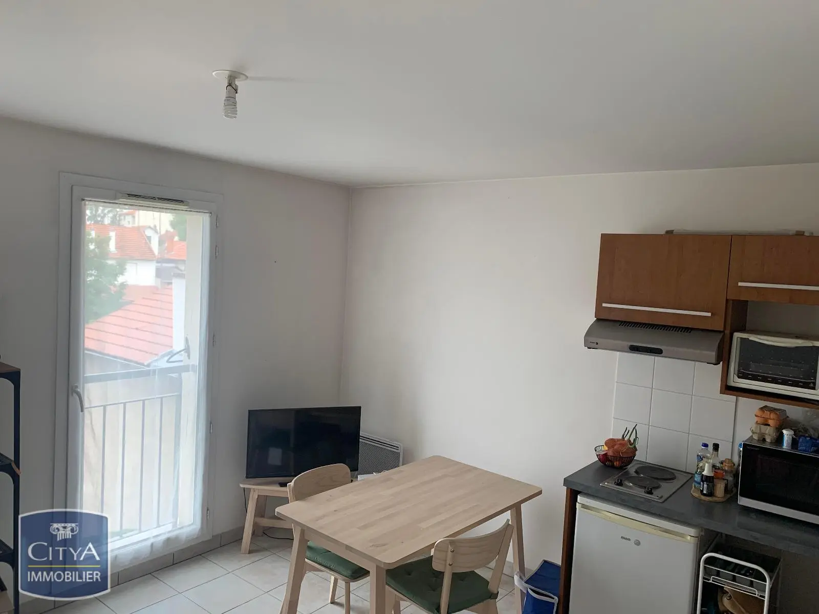 Photo 2 Appartement 1 pièce 24.82m²