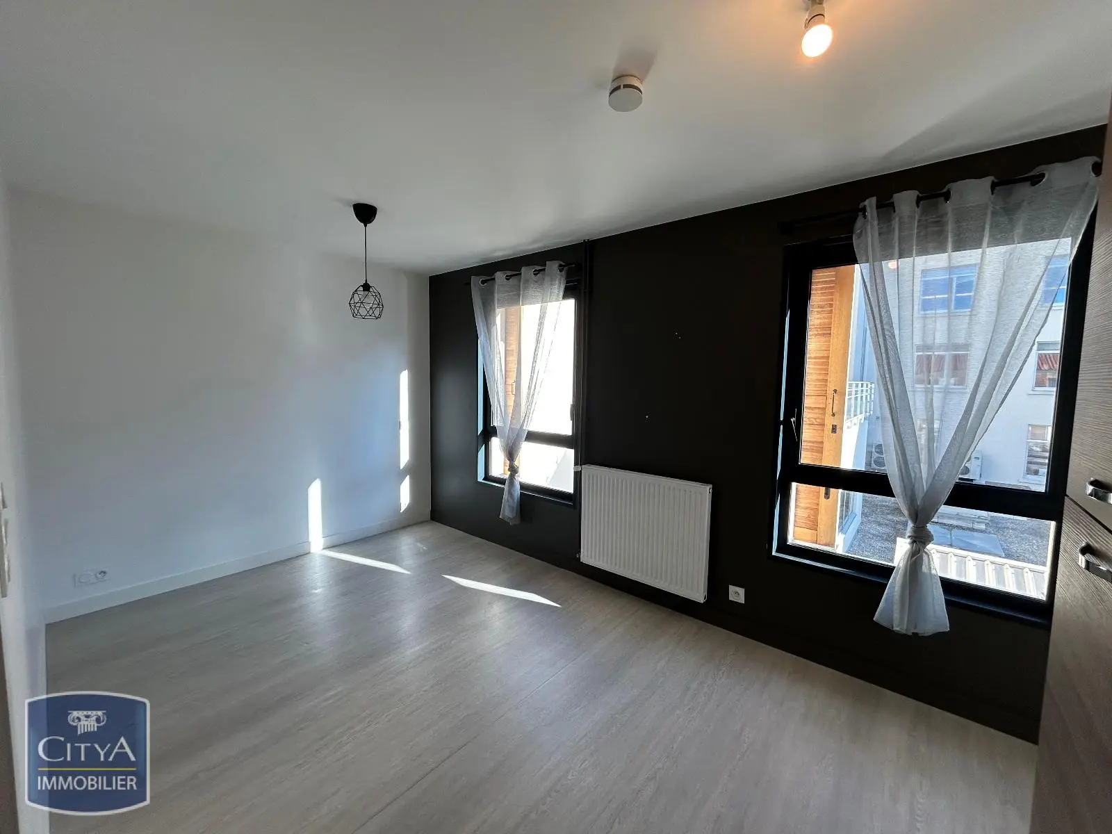 Photo 1 Appartement 1 pièce 19.97m²