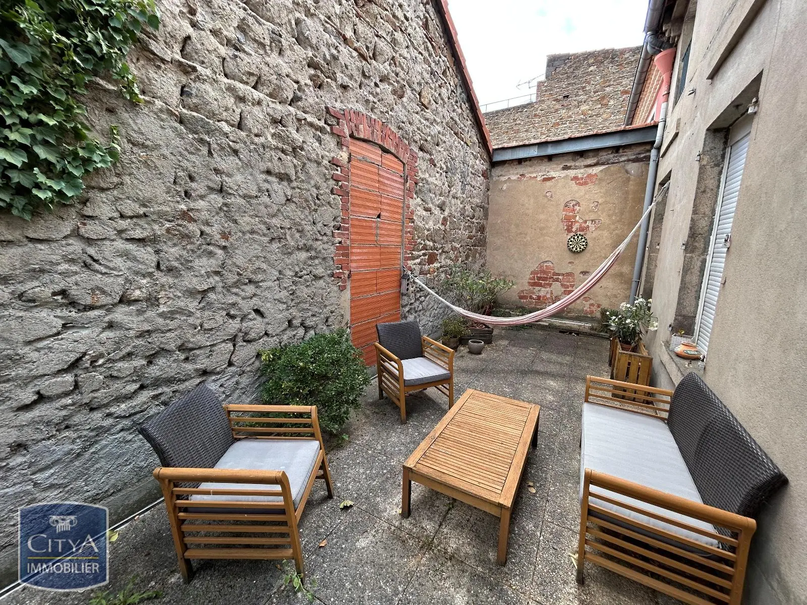 Photo 2 Appartement 4 pièces 97.6m²