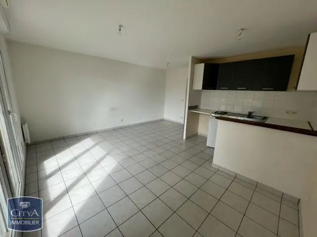 Photo 2 Appartement 1 pièce 32.2m²