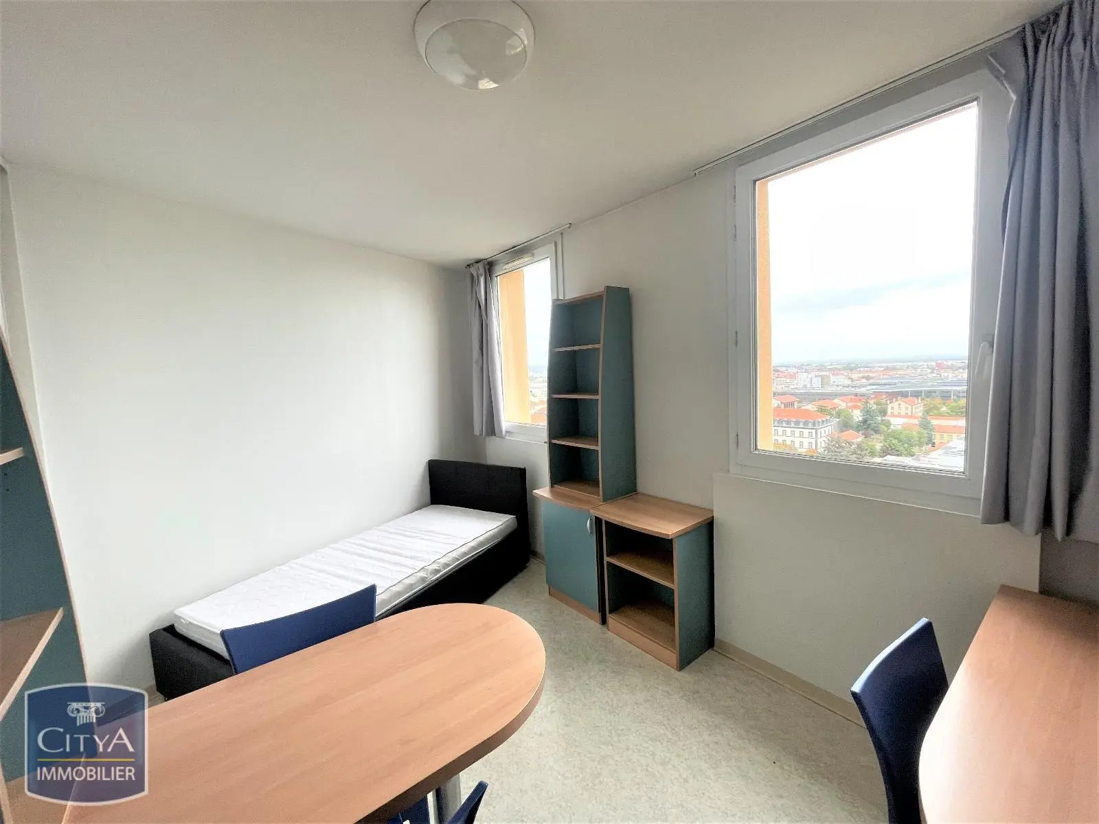 Photo 1 Appartement 1 pièce 18.04m²