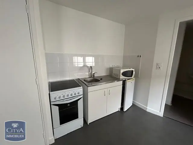 Photo 3 Appartement 1 pièce 23.48m²
