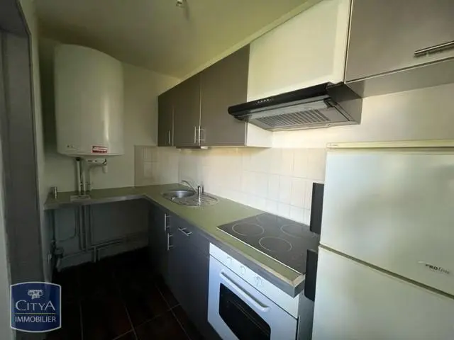 Photo 3 Appartement 1 pièce 32.86m²