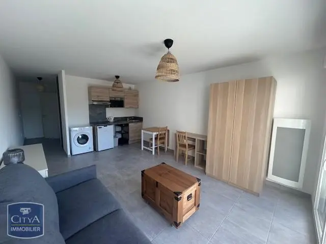 Photo 1 Appartement 1 pièce 28.57m²