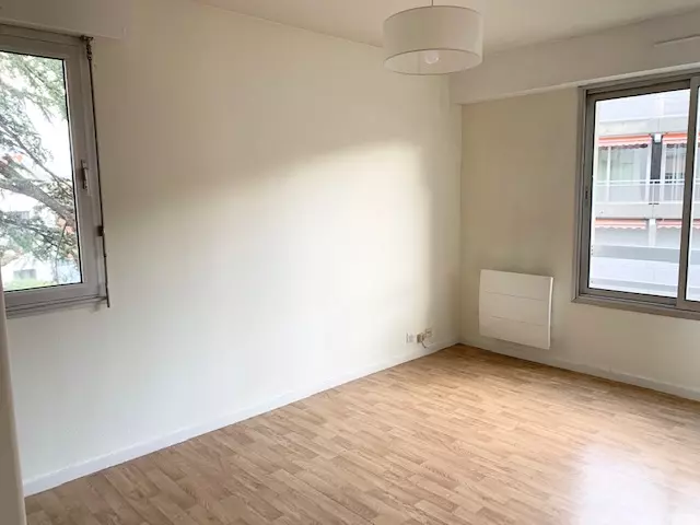 Illustration pour Appartement 2 pièces 41.3m² Photo Appartement 2 pièces 41.3m²