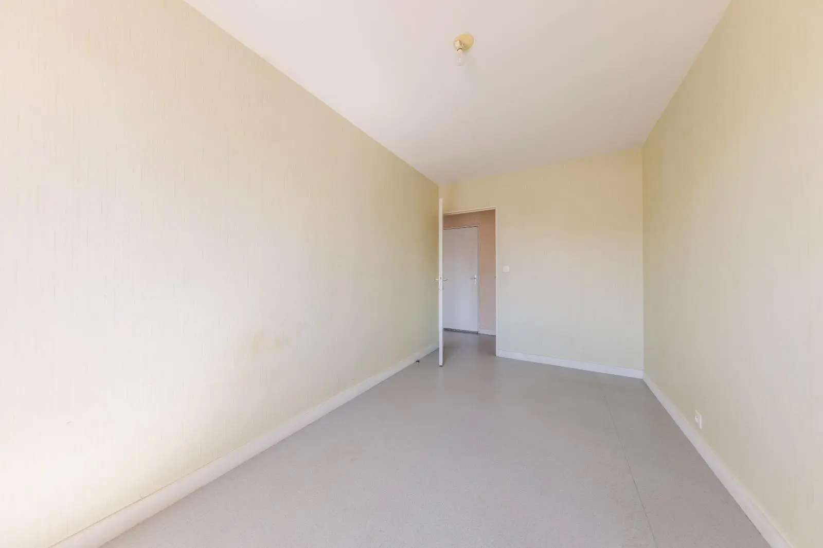 Photo 15 Appartement 3 pièces 61.93m²