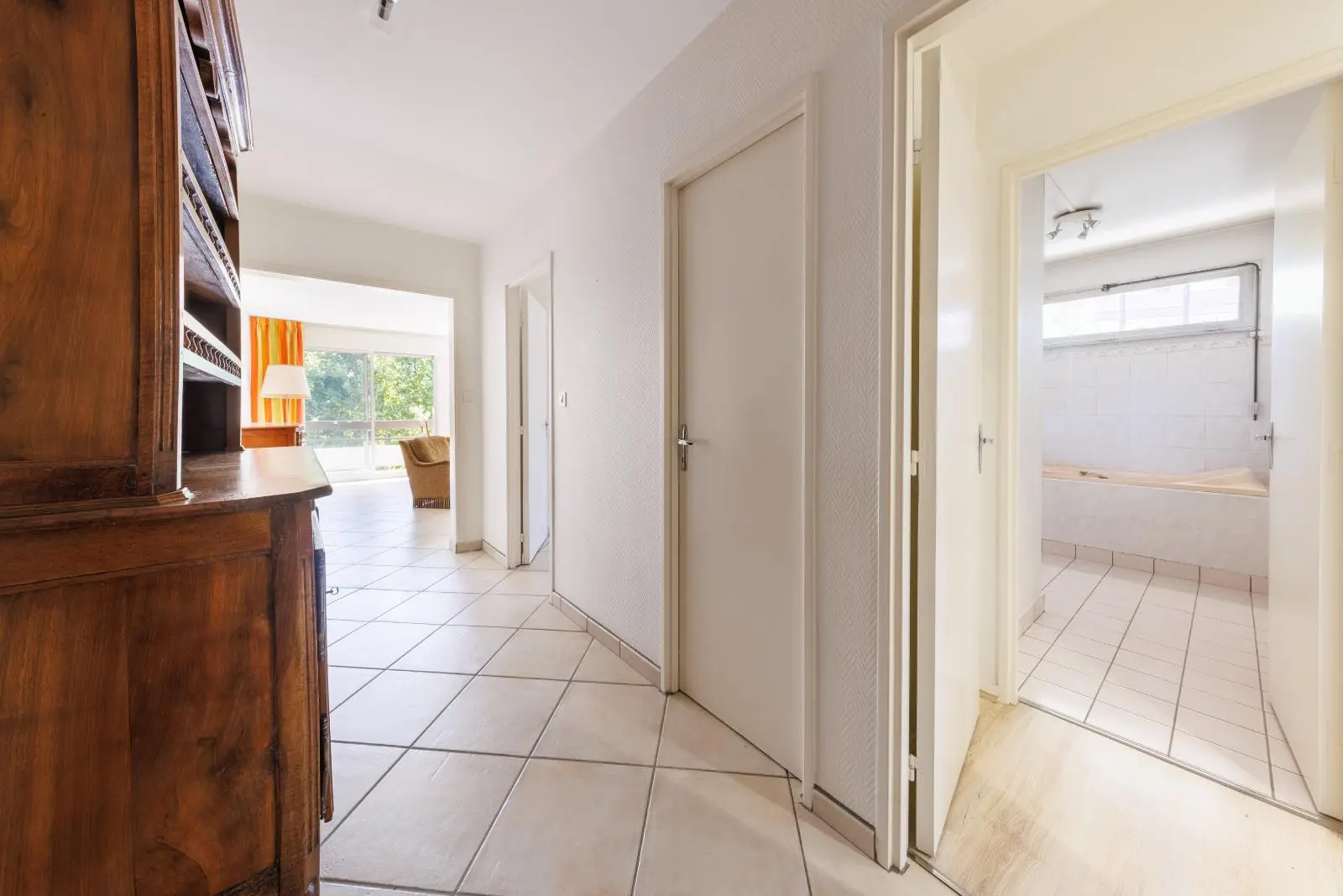 Photo 17 Appartement 4 pièces 95.63m²