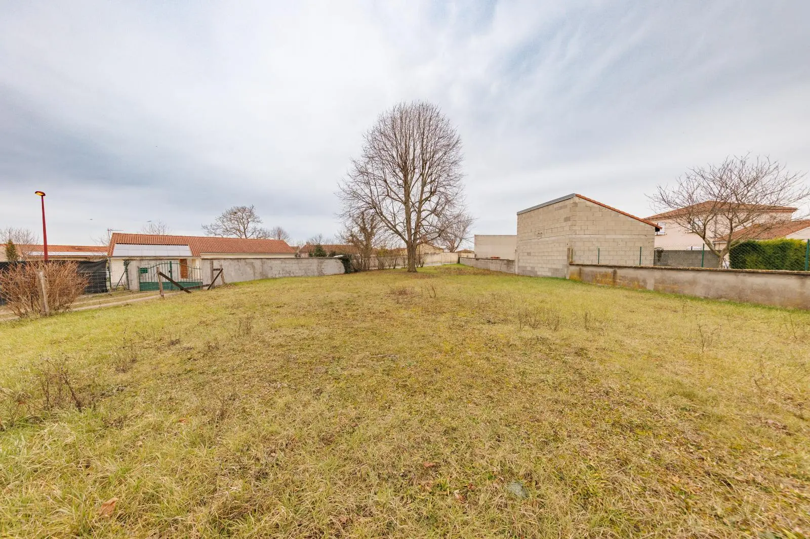 Photo 4 Terrain 569m²