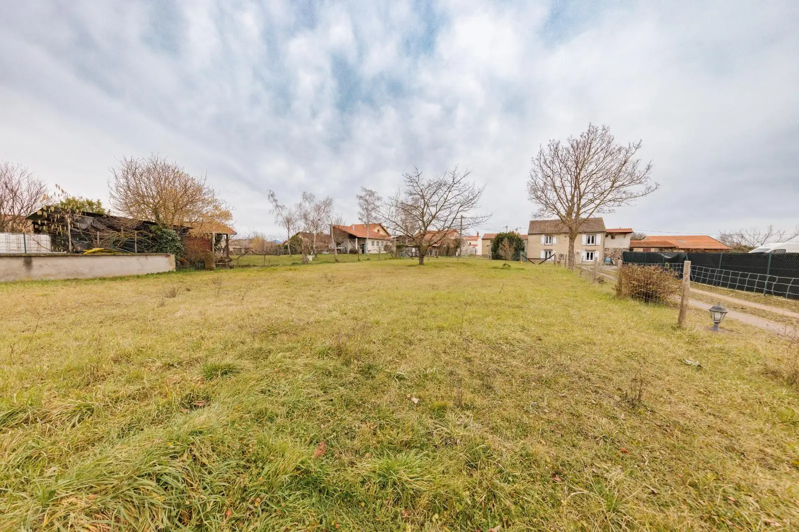 Photo 9 Terrain 569m²