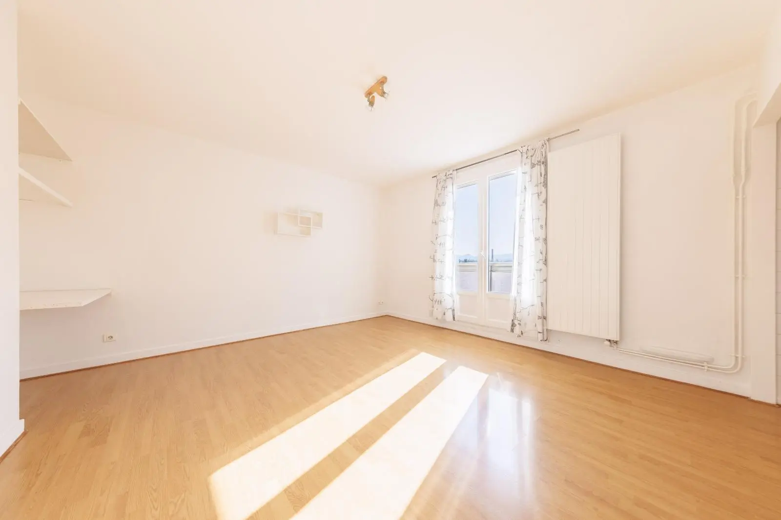 Photo 1 Appartement 1 pièce 26.37m²