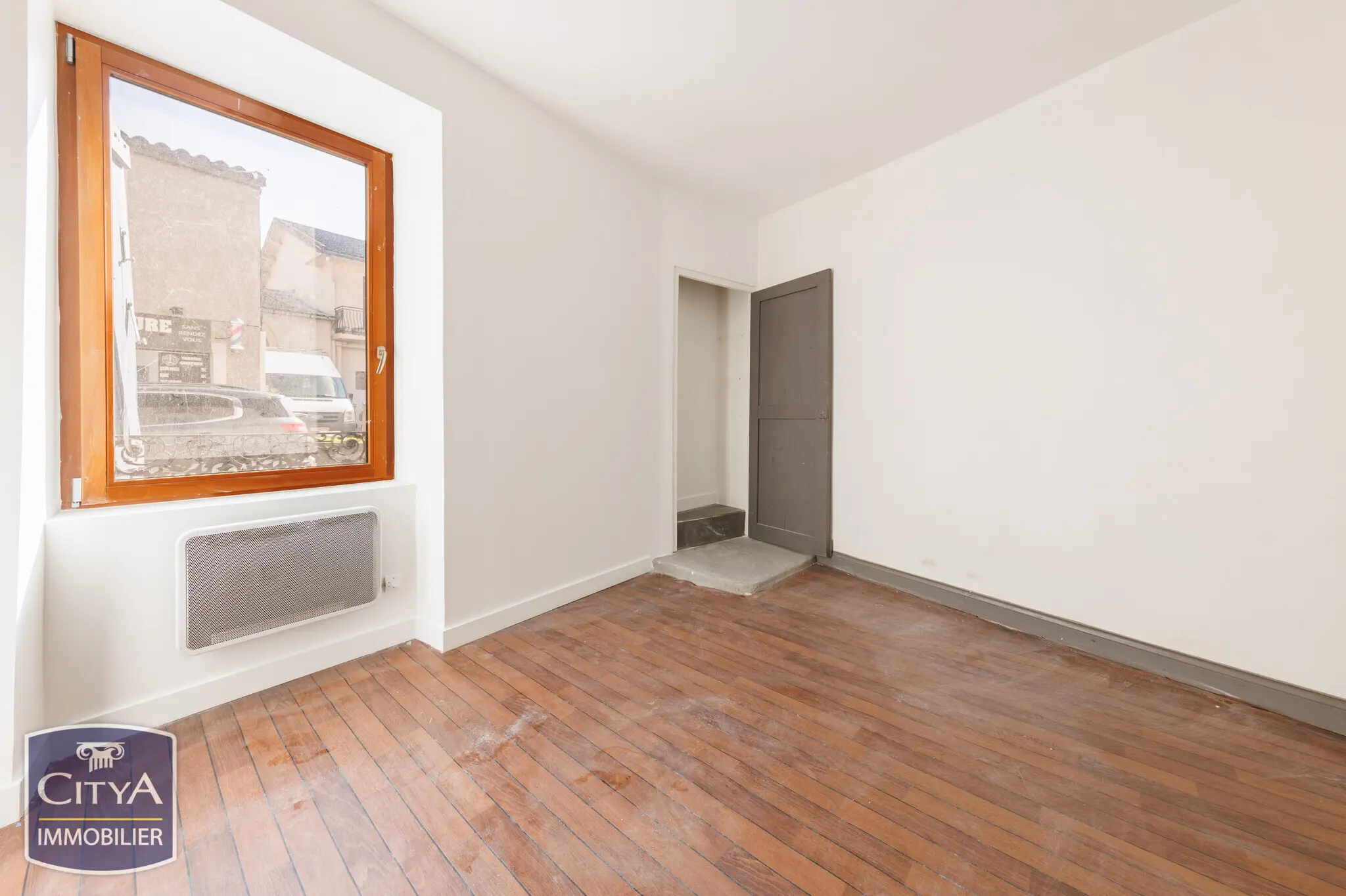 Photo 8 Immeuble 220m²