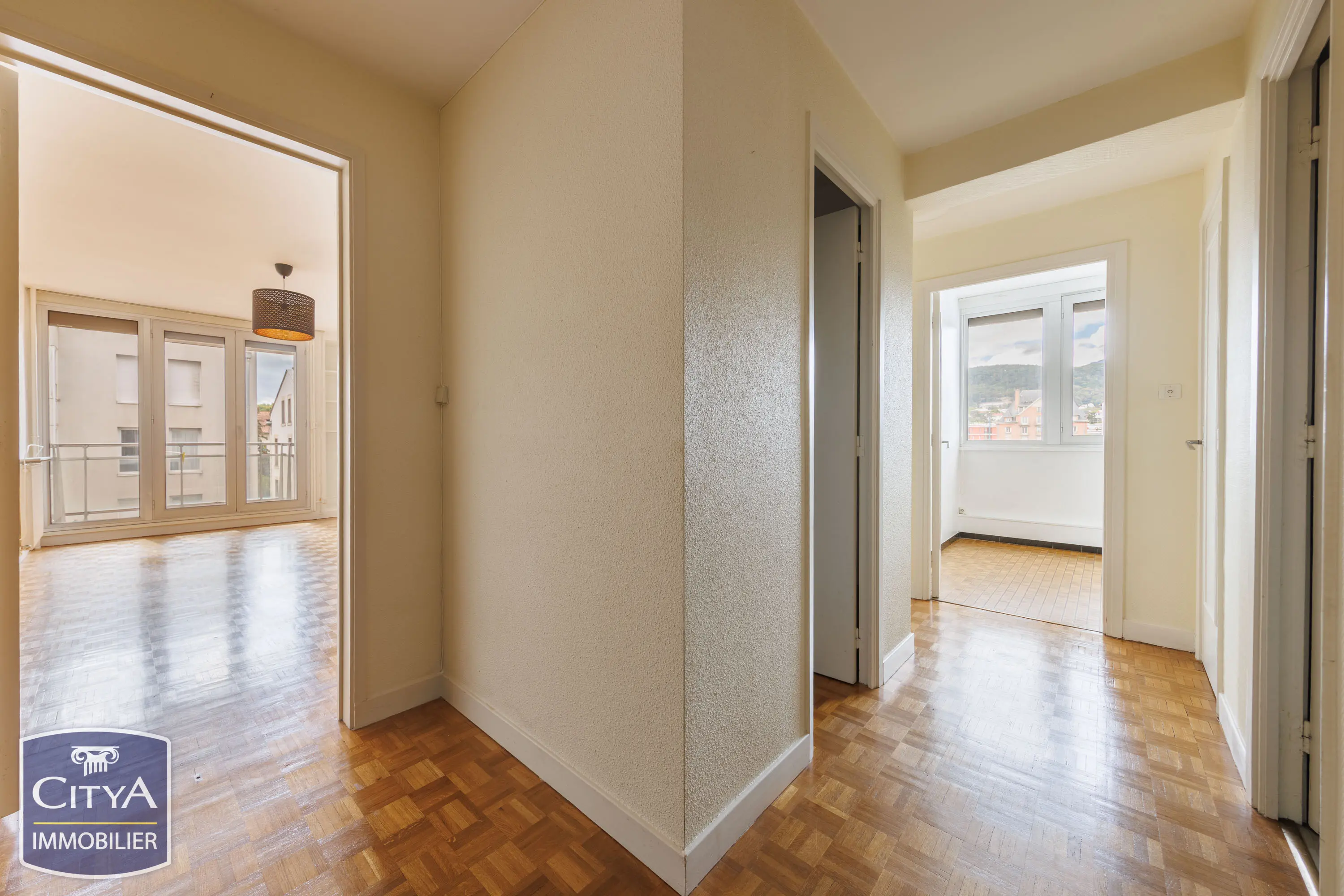 Photo 2 appartement Clermont-Ferrand