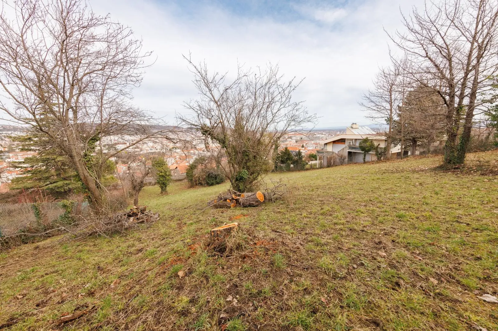 Photo 3 Terrain 1973m²