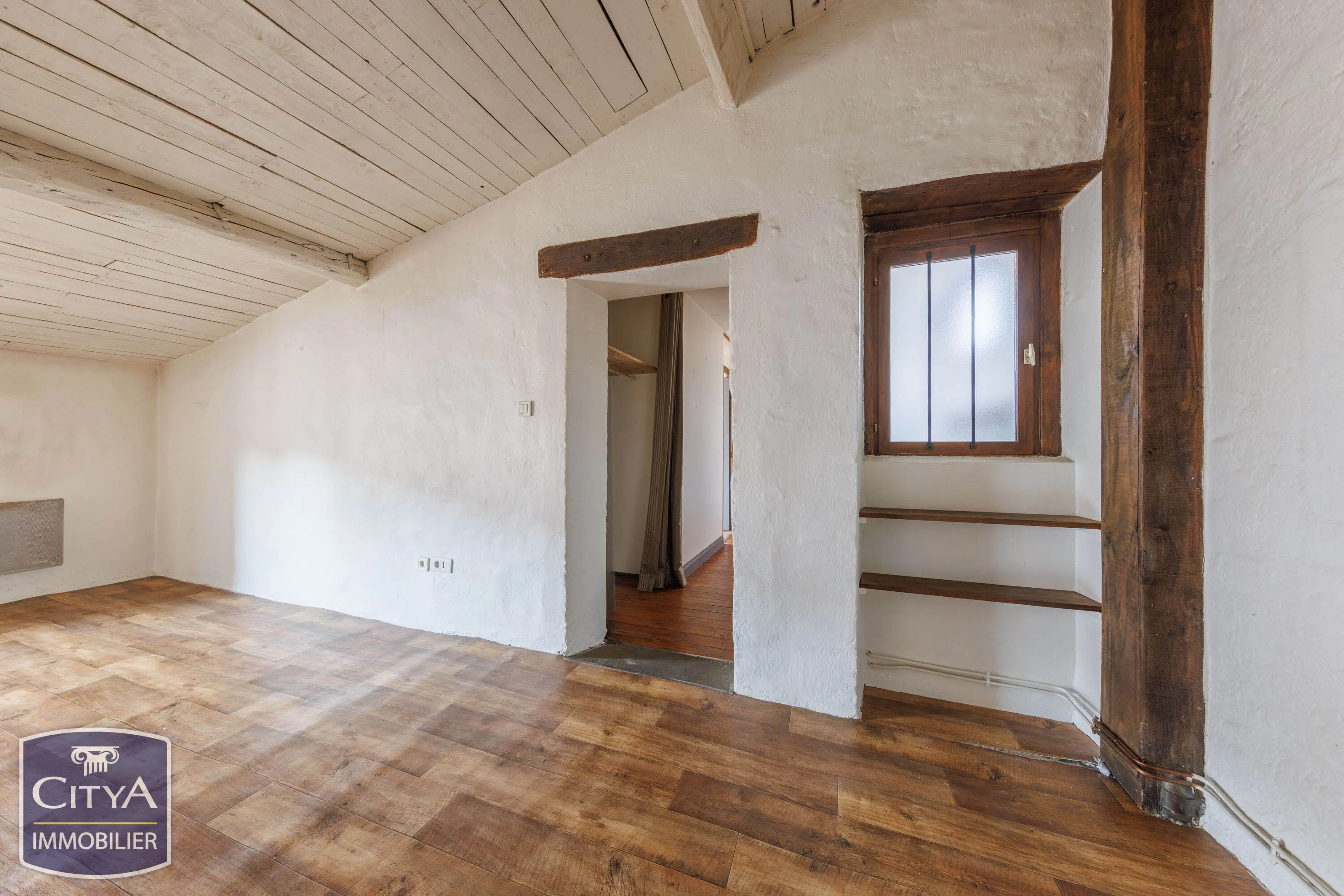 Photo 10 Immeuble 220m²