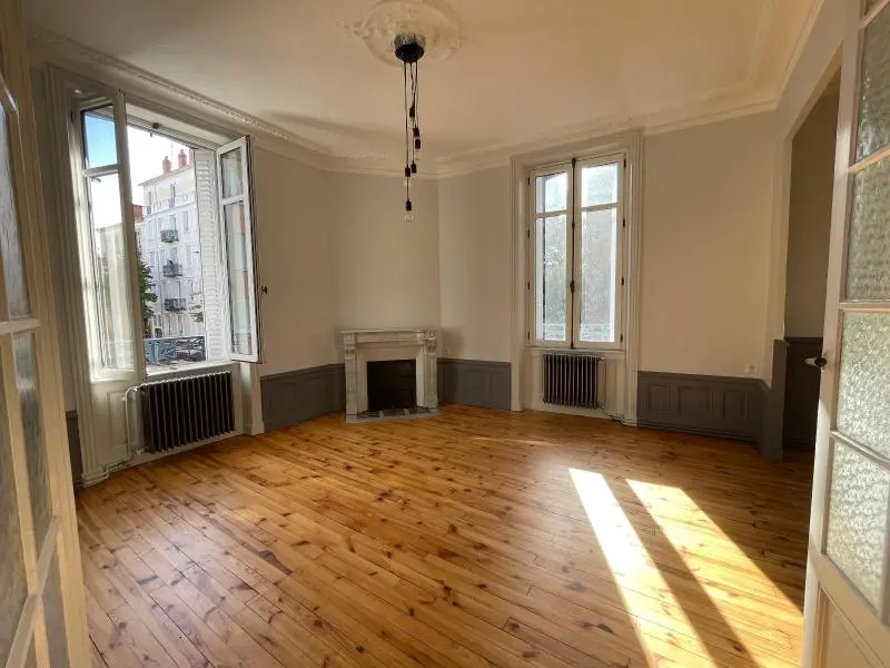 Photo 1 Appartement 4 pièces 95m²