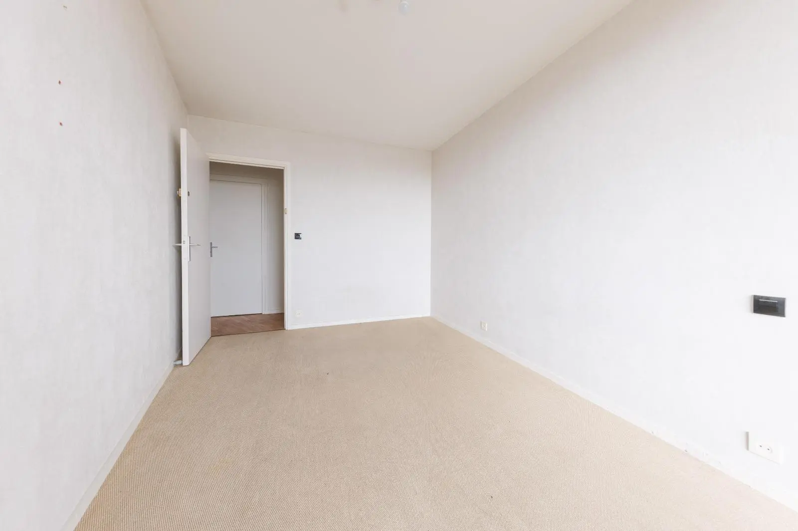 Photo 3 Appartement 2 pièces 56.13m²