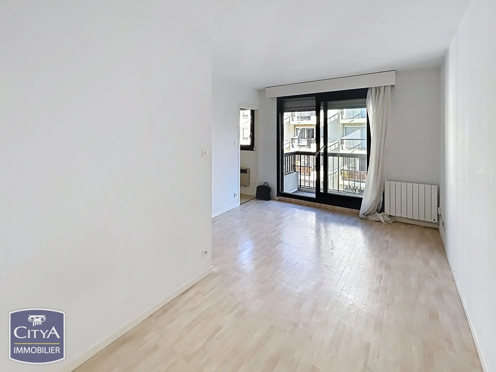 Photo 3 Appartement 1 pièce 27m²