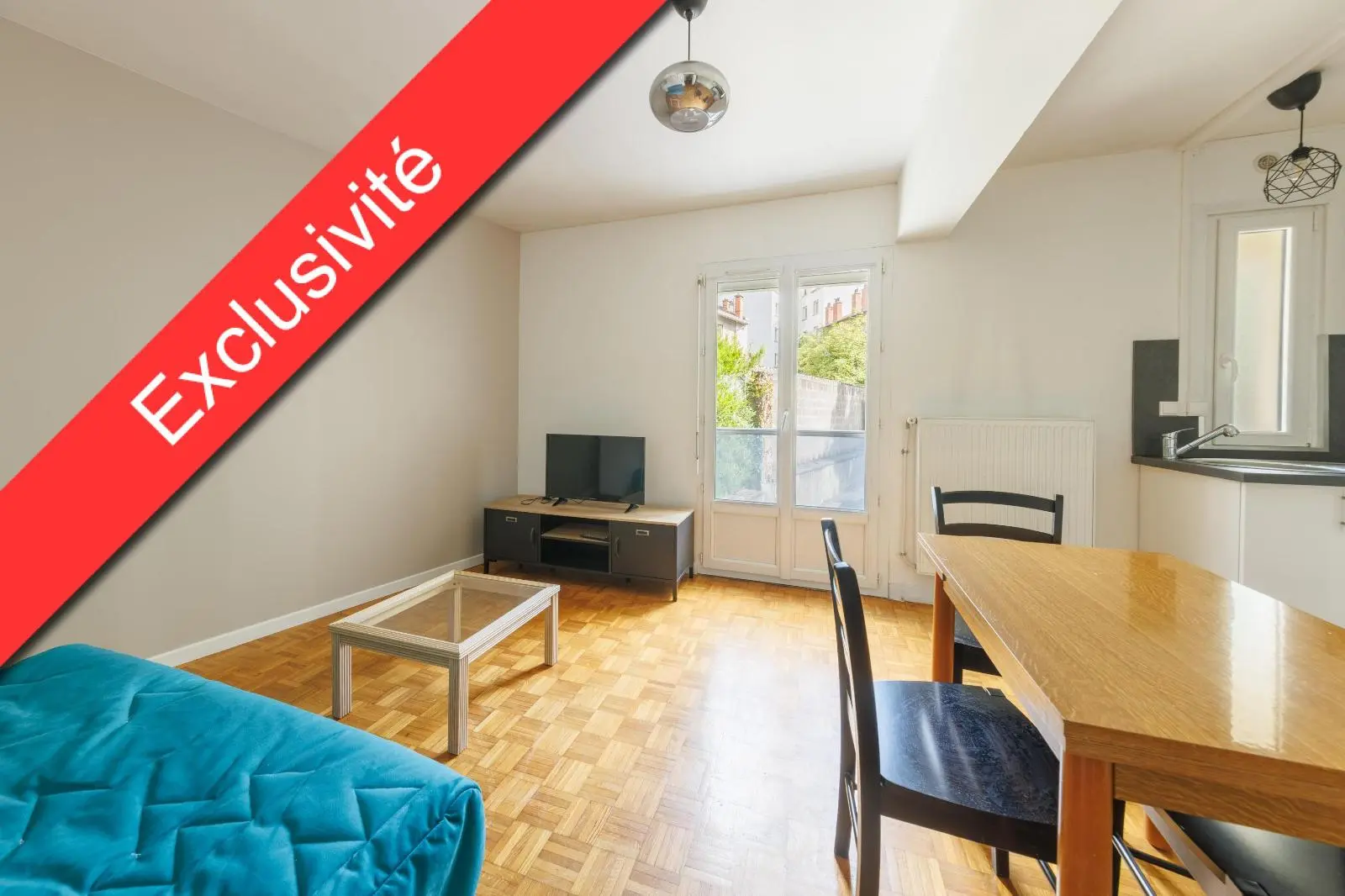 Photo 1 Appartement 1 pièce 30.44m²