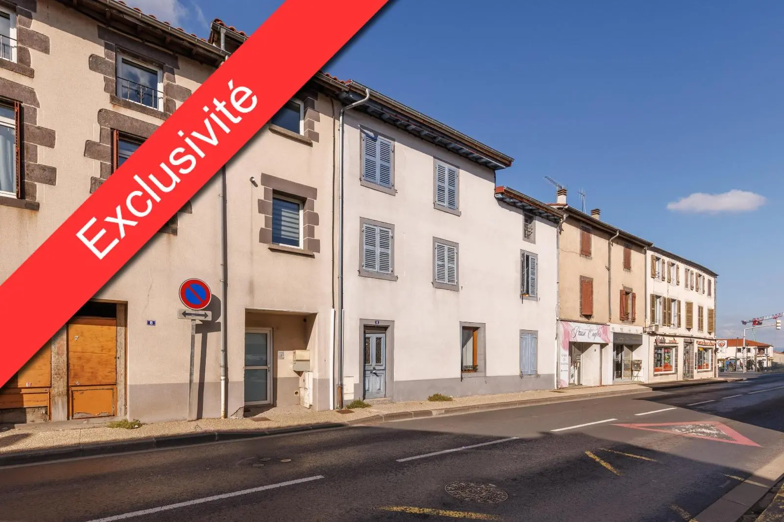 Photo 1 Immeuble 220m²