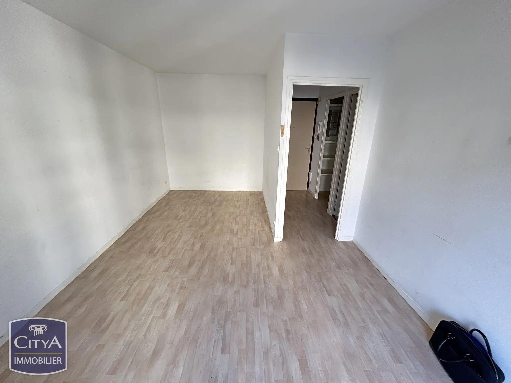Photo 4 Appartement 1 pièce 27m²