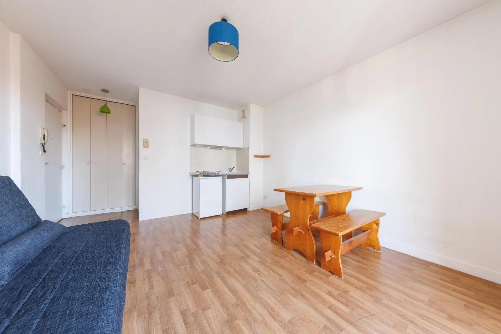 Photo 2 Appartement 1 pièce 21.94m²