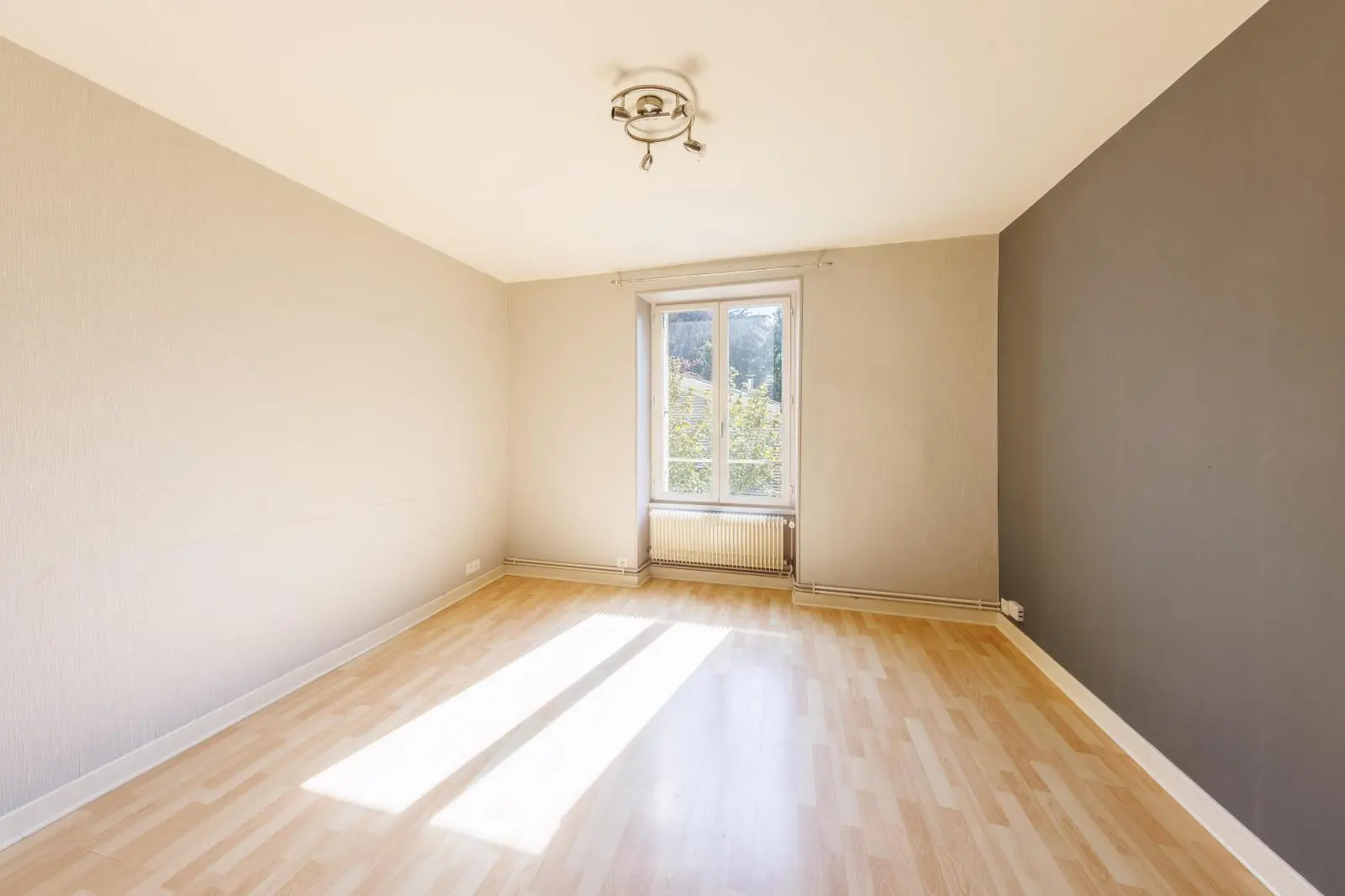 Photo 2 Appartement 2 pièces 46.58m²