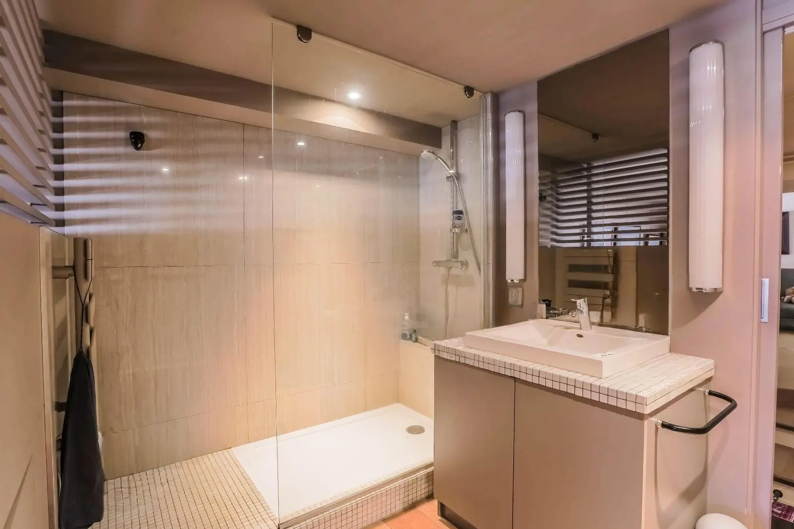 Photo 7 Appartement 5 pièces 191m²