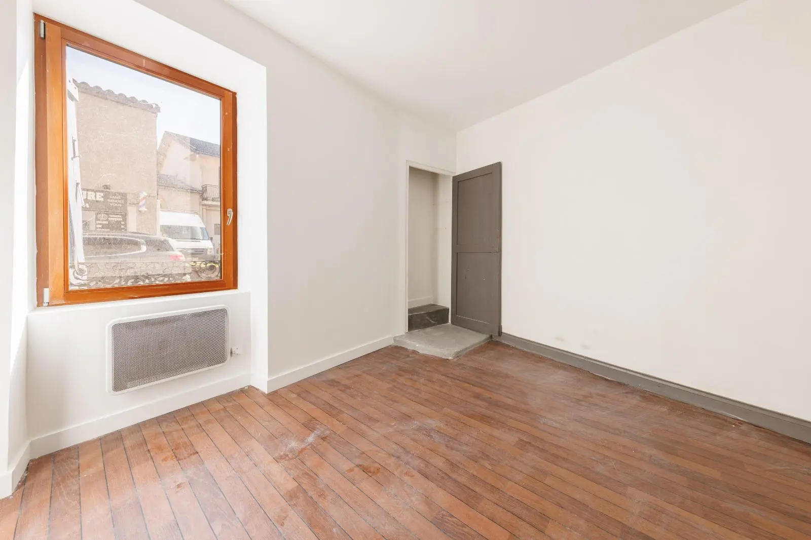 Photo 5 Immeuble 220m²