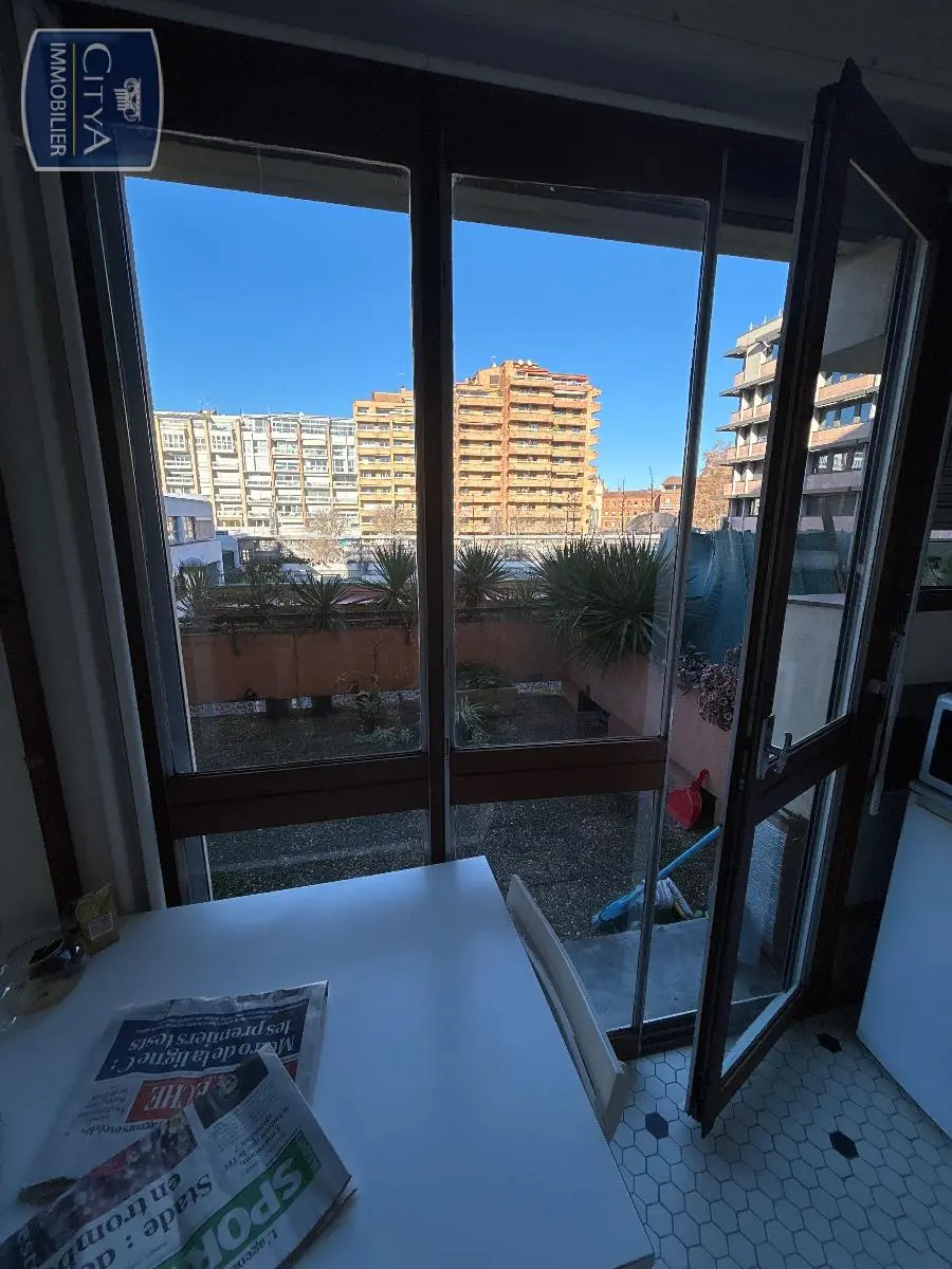 Photo 2 Appartement 1 pièce 25.15m²