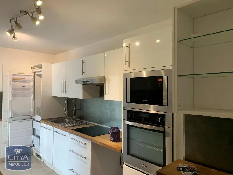 Photo 1 Appartement 4 pièces 87.38m²