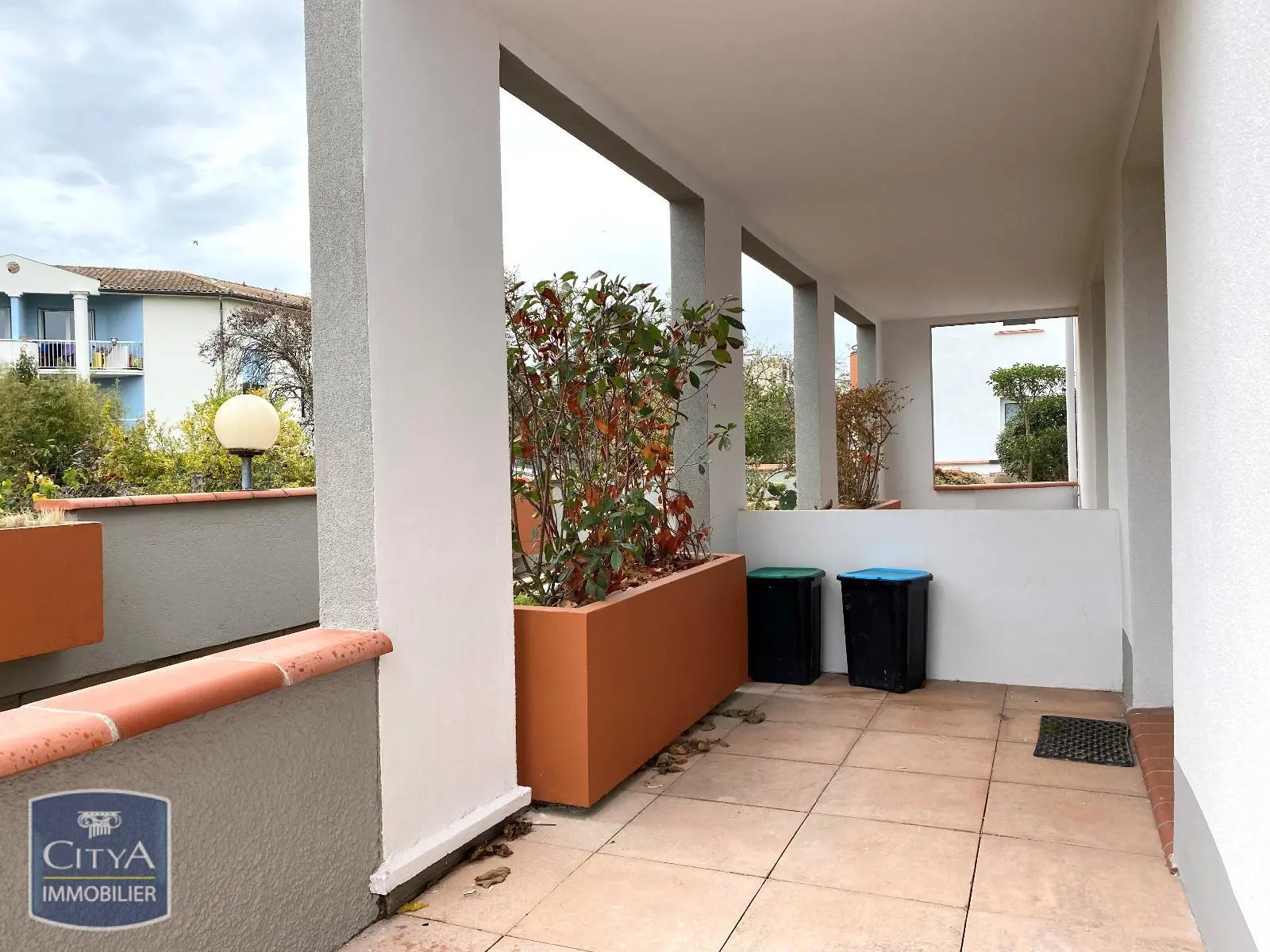 Photo 1 Appartement 1 pièce 25.3m²