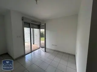 Photo 1 Appartement 1 pièce 30.74m²