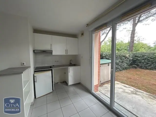 Photo 1 Appartement 1 pièce 29.85m²
