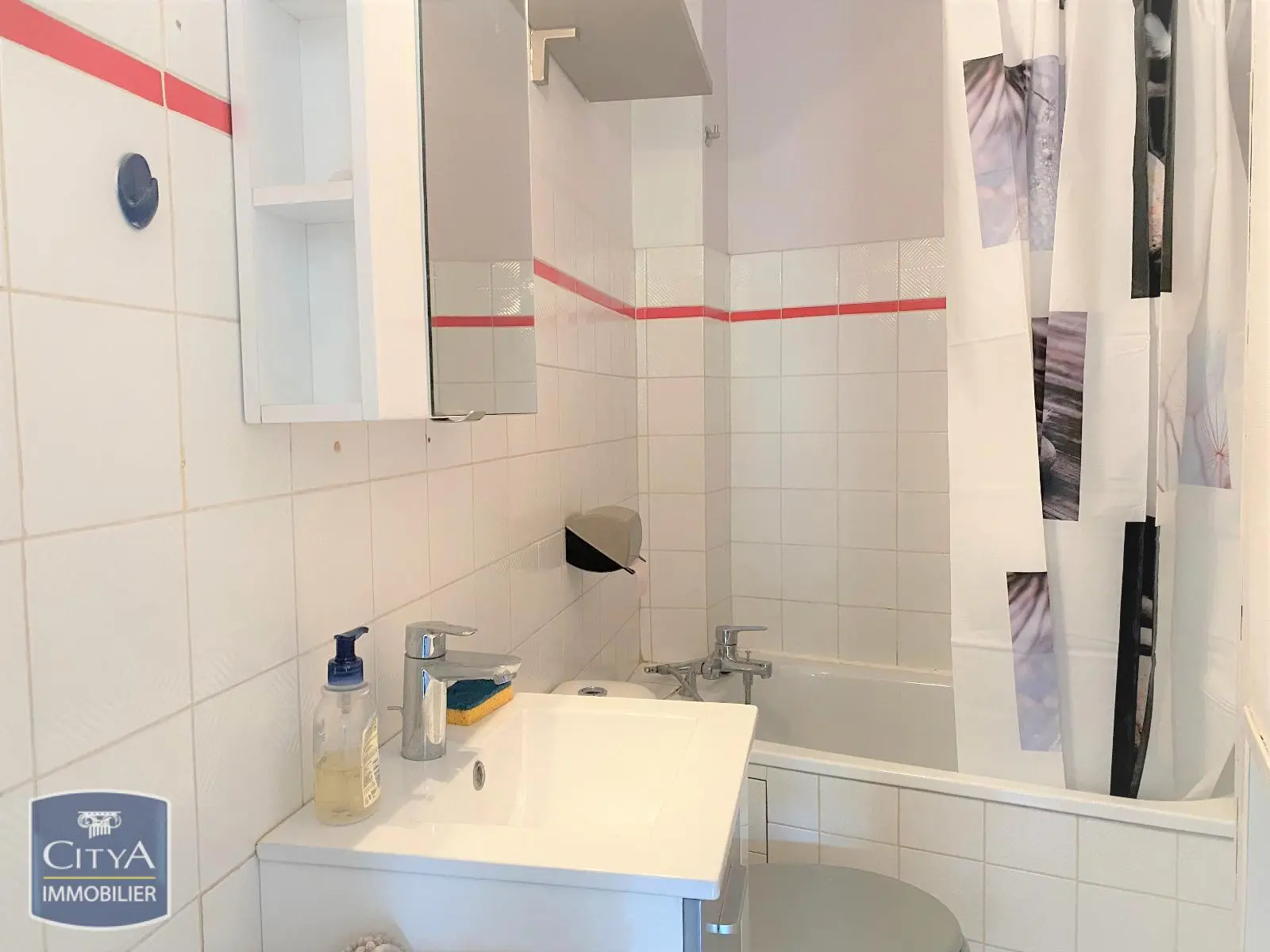 Photo 2 pour Appartement 1 pièce 12.44m² Photo 2 Appartement 1 pièce 12.44m²