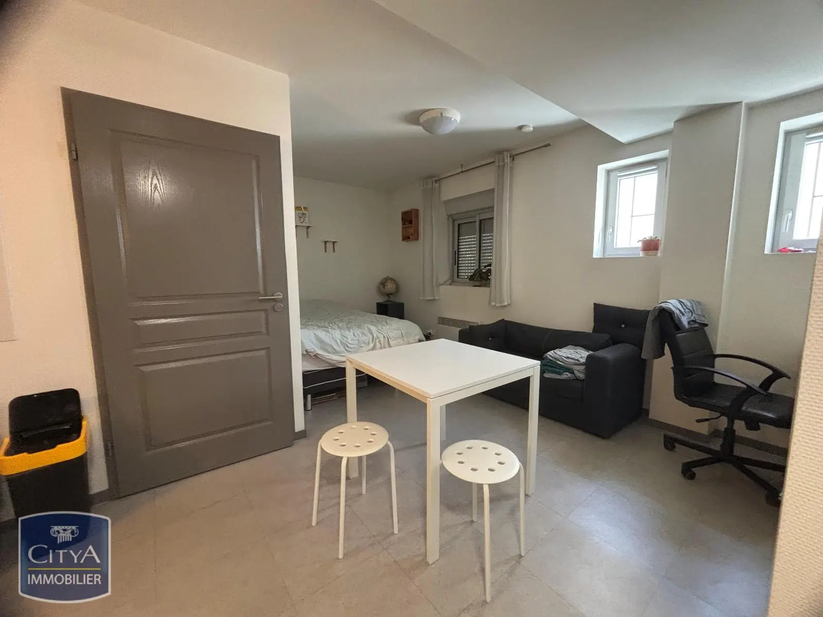 Photo 1 Appartement 1 pièce 27.76m²