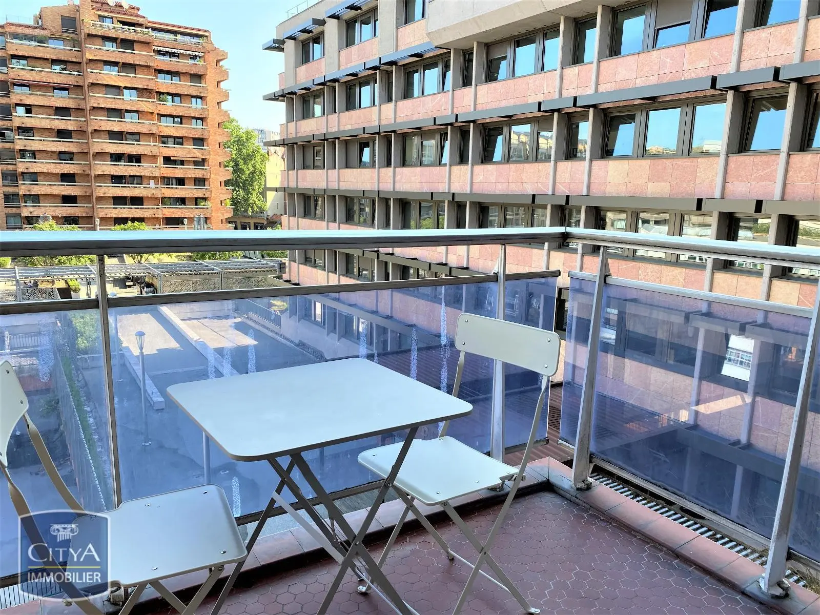 Photo 1 Appartement 1 pièce 24.91m²