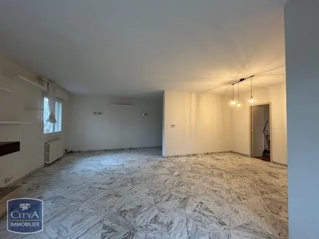 Photo 5 Maison 5 pièces 150m²