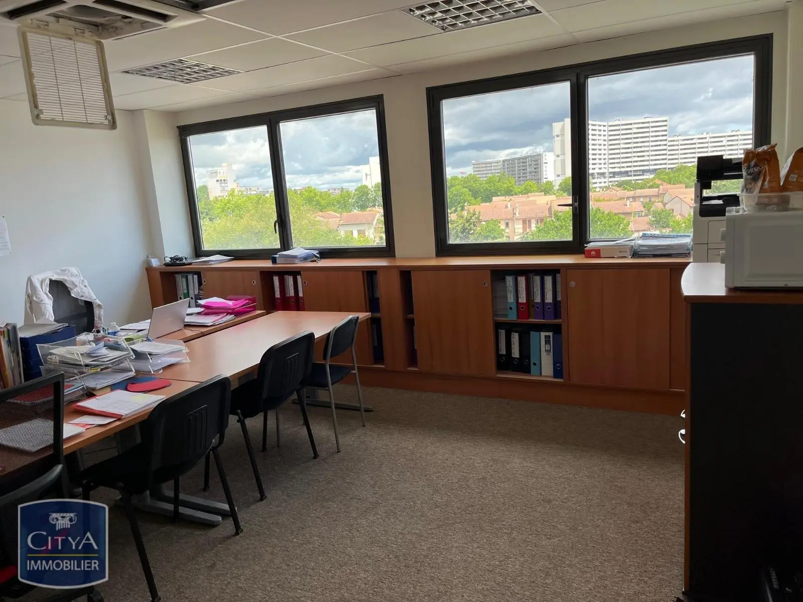 Photo 1 Local Professionnel 1 pièce 29m²