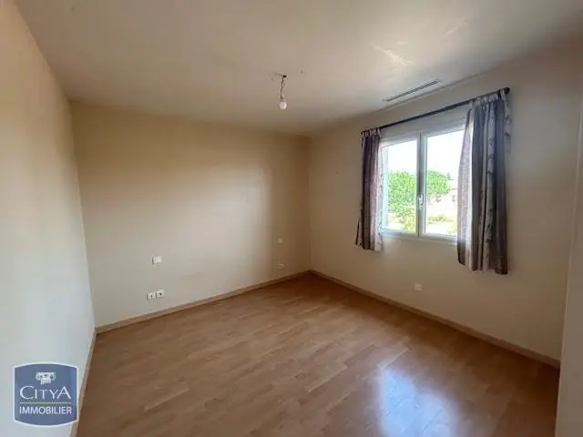 Photo 5 Maison 6 pièces 200m²