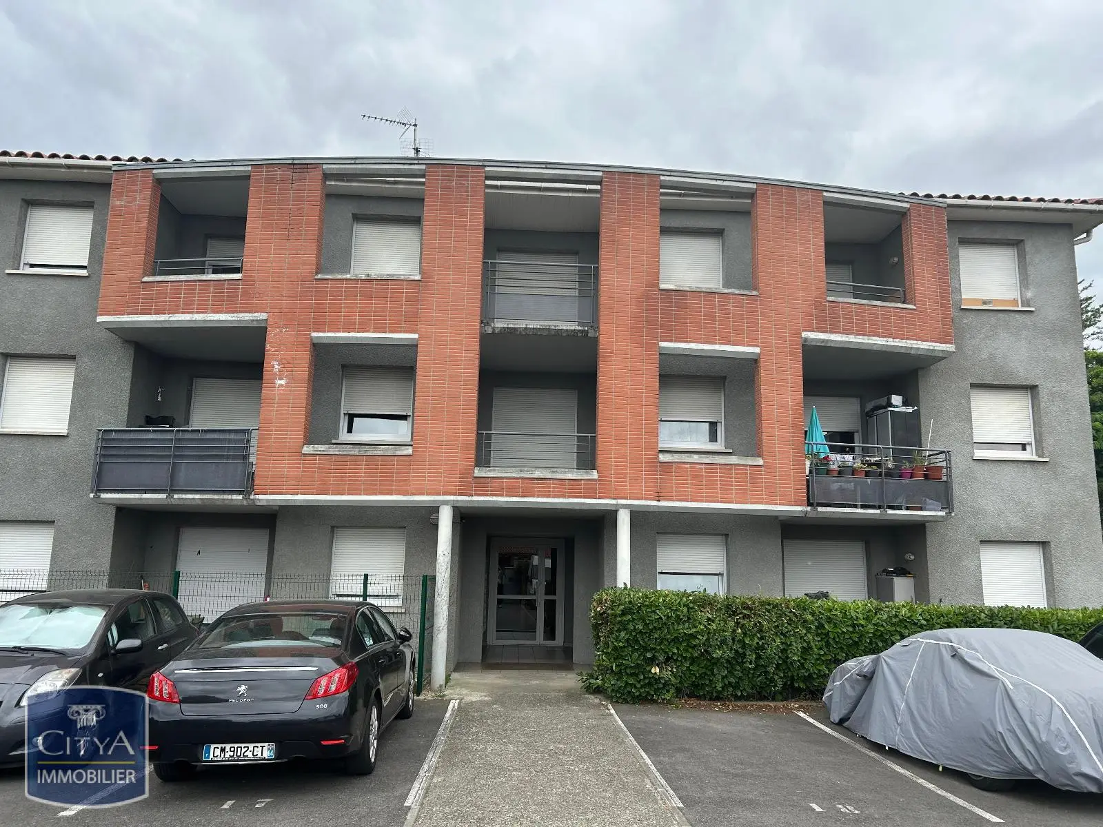 Photo 2 Appartement 1 pièce 32.43m²