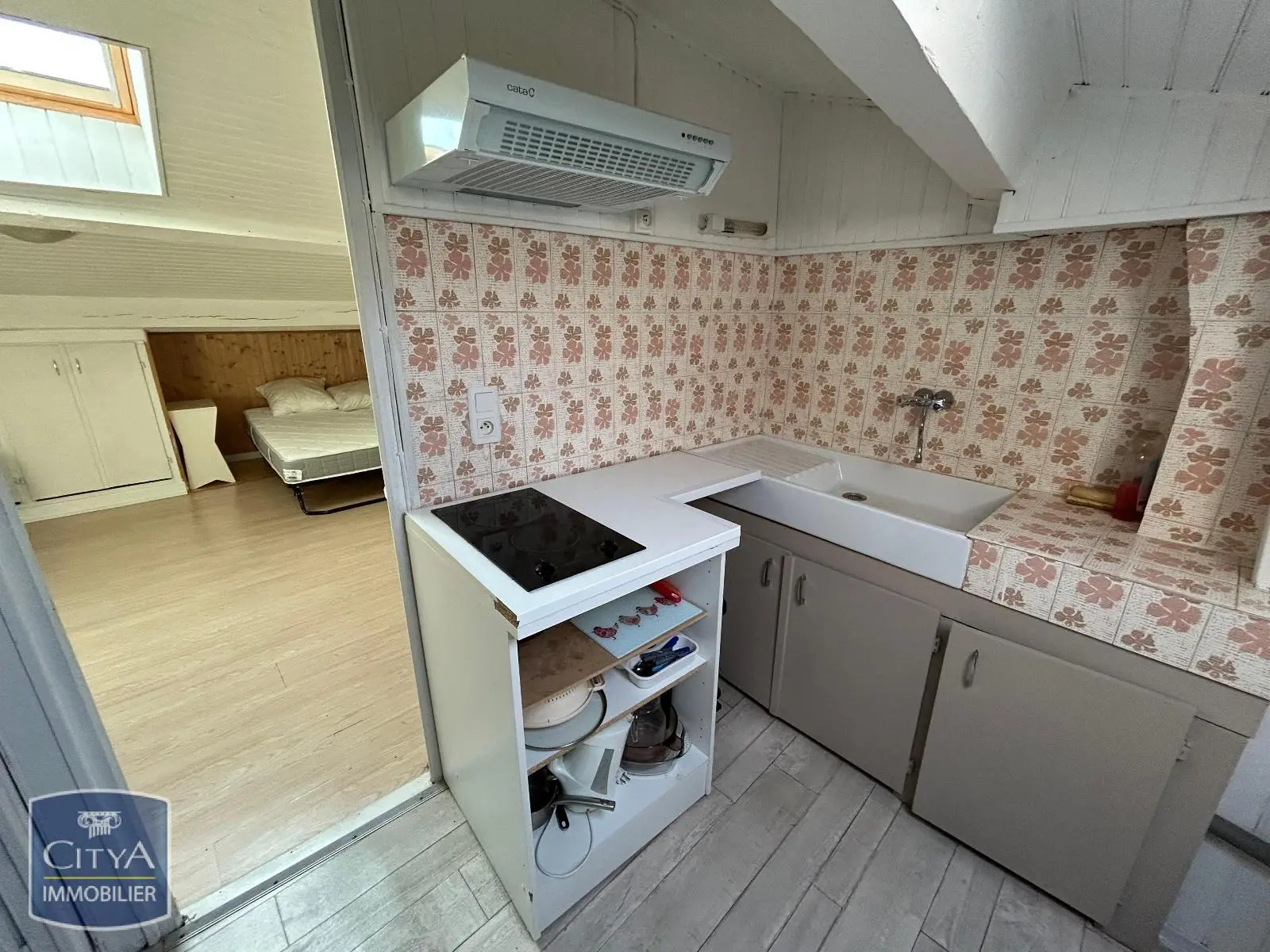 Photo 2 Appartement 1 pièce 14.74m²