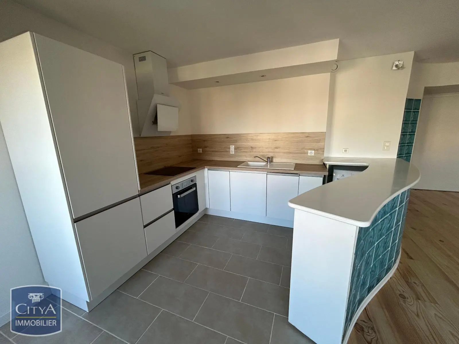 Photo 2 Appartement 2 pièces 65.96m²